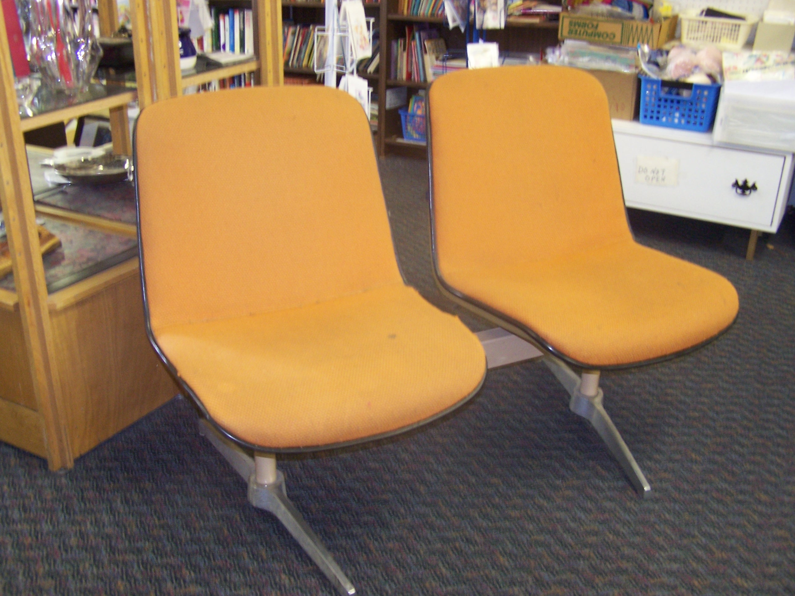 origianlchair.jpg